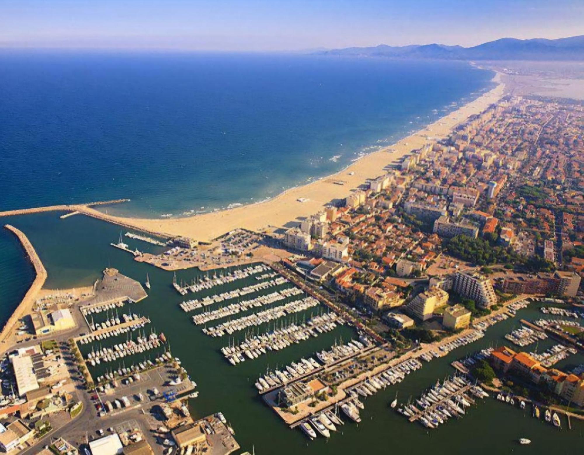 Studio Cozy En Bord De Plage Avec Vue Mer Et Wifi Canet-en-Roussillon Exteriér fotografie